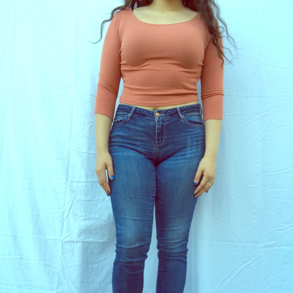 Cropped shirt